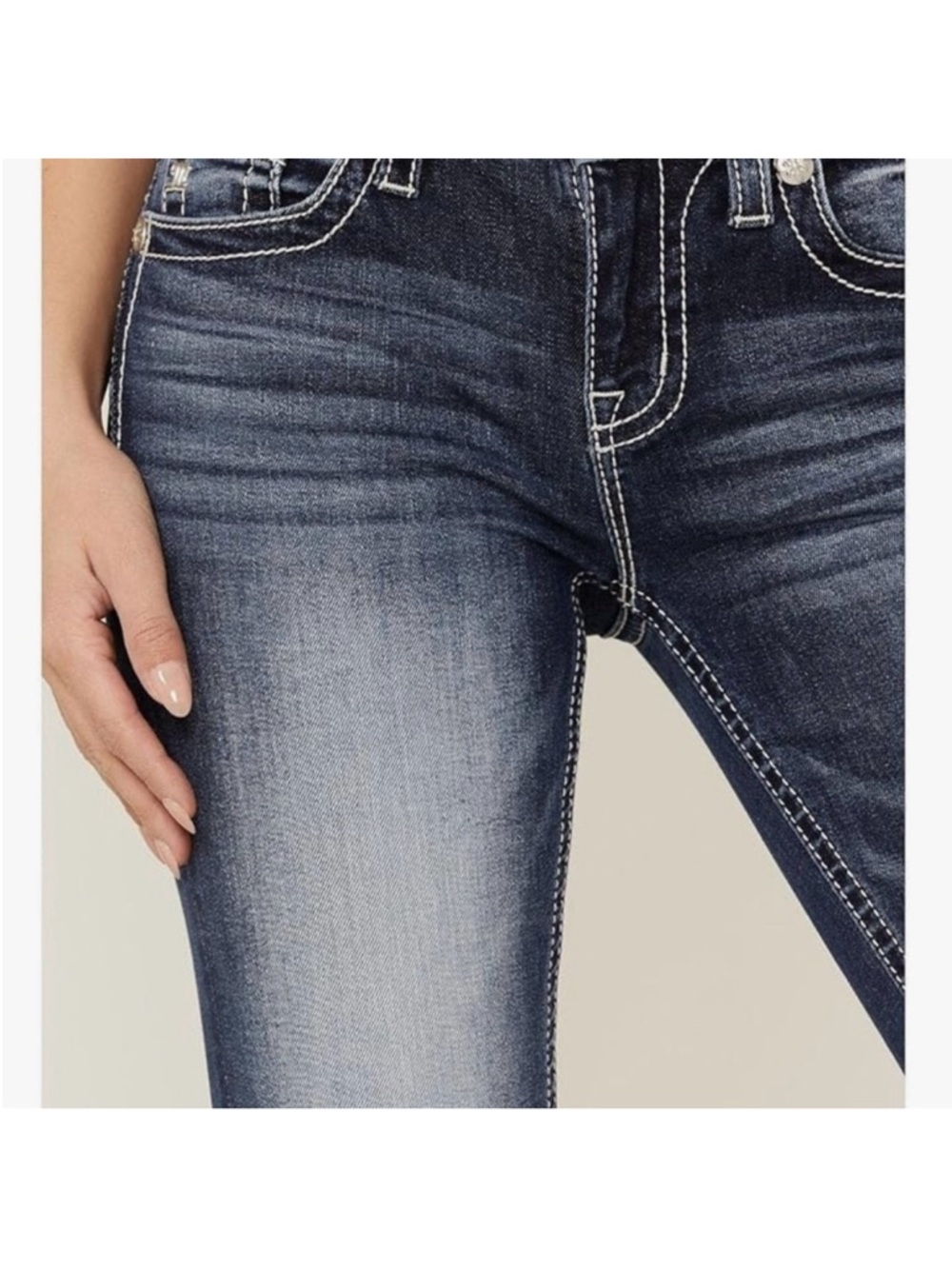 Miss Me Women's Mid Rise Boot Cut
Jeans Dark Wash Embellished Dreamcatcher - Picture 2 of 10